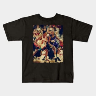 Scottie Pippen vs Glenn Robinson Kids T-Shirt